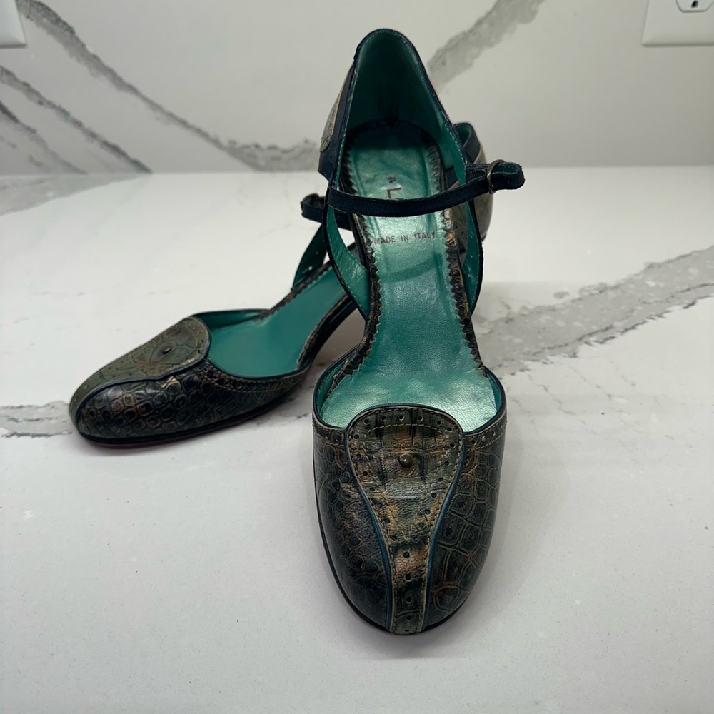 vintage green mary-jane